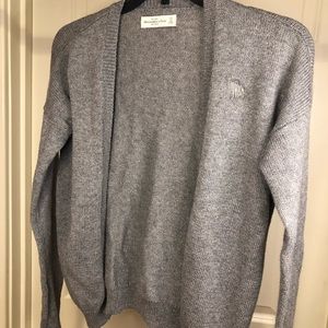 Abercrombie cardigan